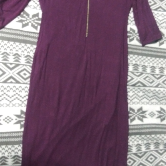 Tight dress - Picture 1 of 2